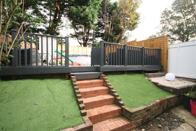 Rear Garden (2).JPG