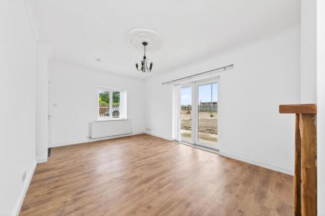 4 bed Detached Bungalow for sale Image 8
