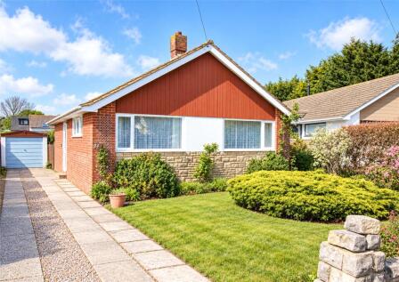 Newbridge Way, Pennington, Hampshire, SO41