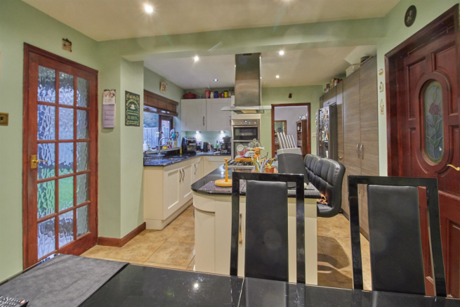 Refitted dining kitchen to rear