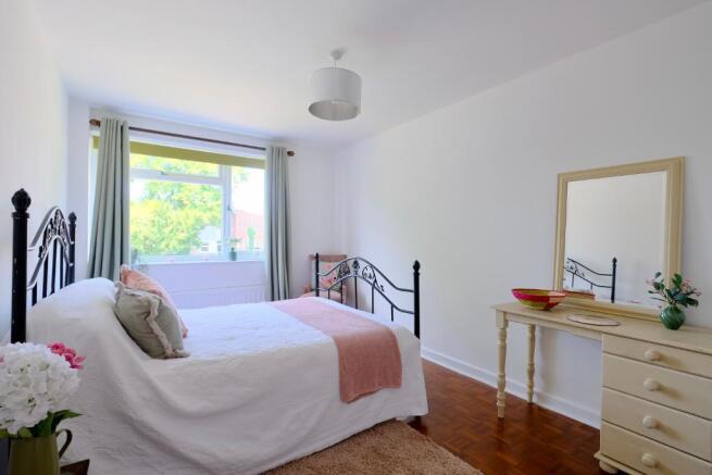 Bedroom 1, a good double