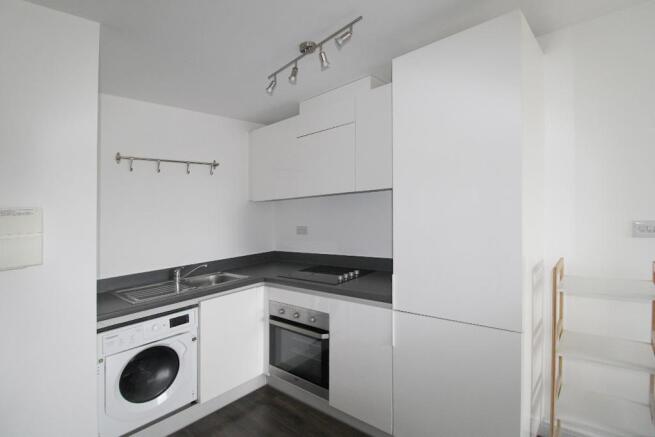 kitchen 2.jpg