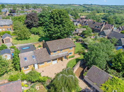 Malt Kiln House (with Annexe), EYDON, Northamptonshire