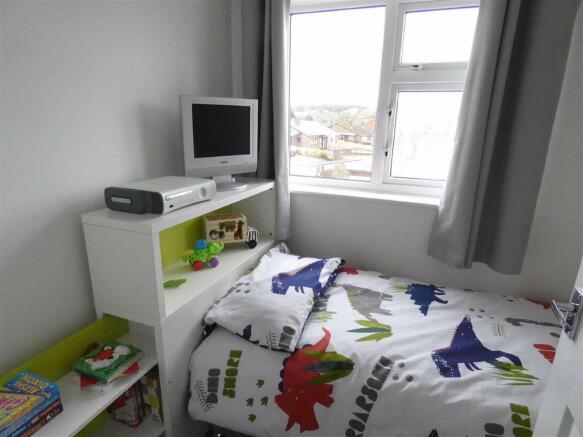BEDROOM 3