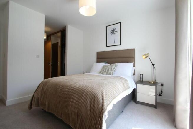 bedroom with ward...