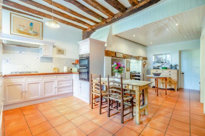 Kitchen/Breakfast Rm