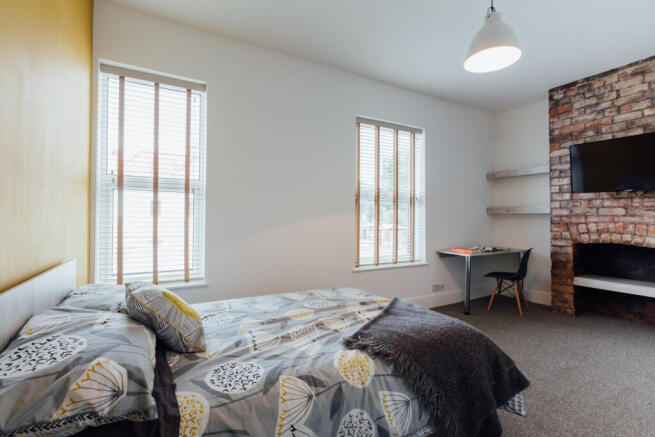 6 bed House to rent Image 9