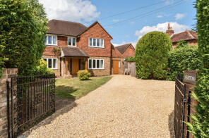 Ashton, The Common, Dunsfold, Godalming GU8 4LE