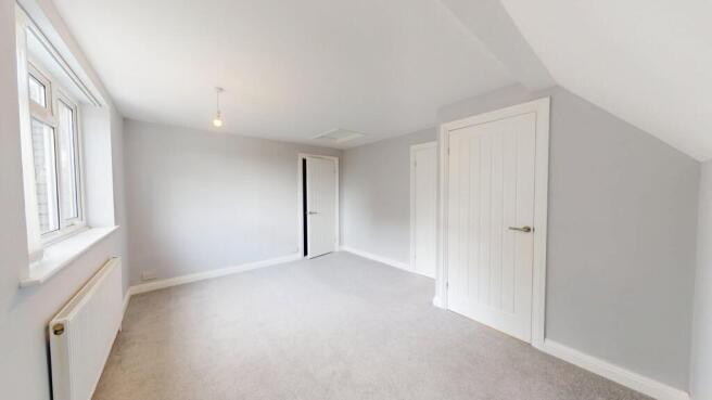 4 bed Detached Bungalow for sale Image 12