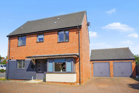 Kensington Close, Kingsthorpe, Northampton, NN2 6NP