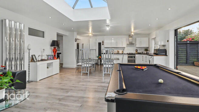 5-bed semi-detached on Northumberland Avenue, Ashford, £700,000
