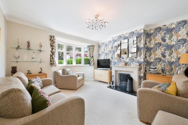 EWELL PARK WAY
