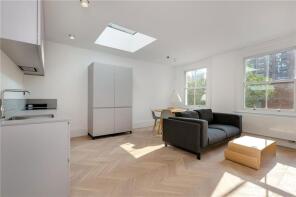 Flat B, 496, King's Road, London SW10 0LE