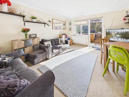 Bishopstone Walk, Crawley, RH11