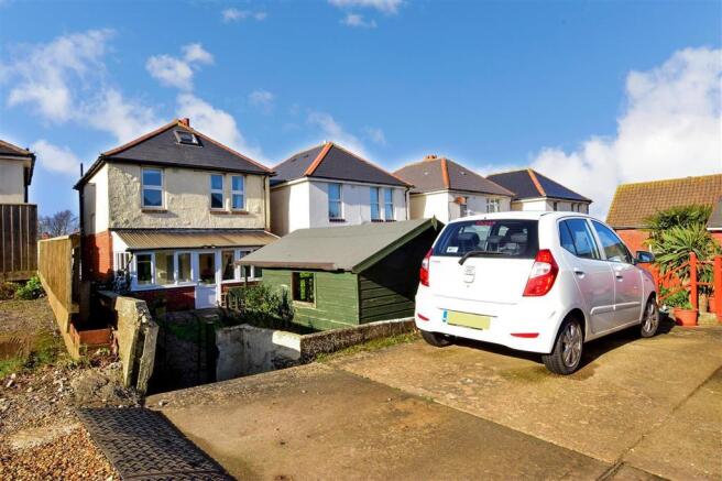Driveway/Parking