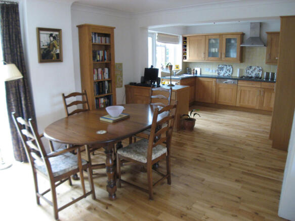 Kitchen/dining room