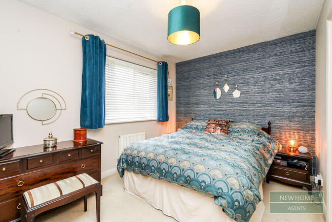 4 bed Detached for sale Image 9