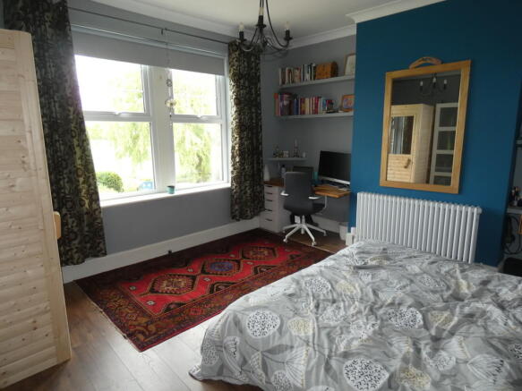 Photo 11