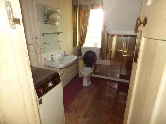 Downstairs WC/ Cloak