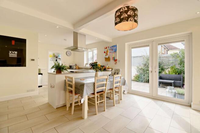 Kitchen/Dining Room