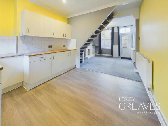 Living Room/Kitch...