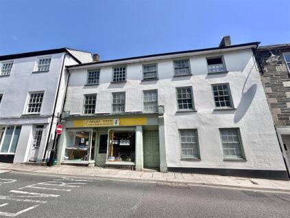 Lower Market Street, Penryn