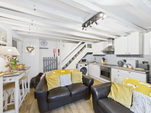 2 bed Cottage for sale Image 4