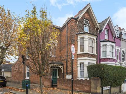 Rutland Park, London NW2