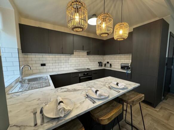 1 bed House Share to rent Image 11