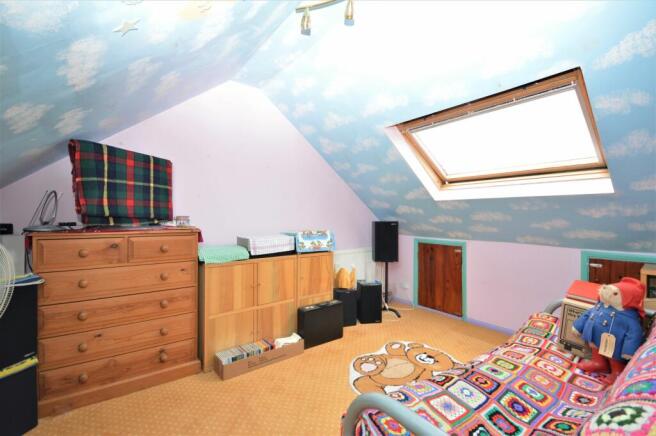 ATTIC ROOM