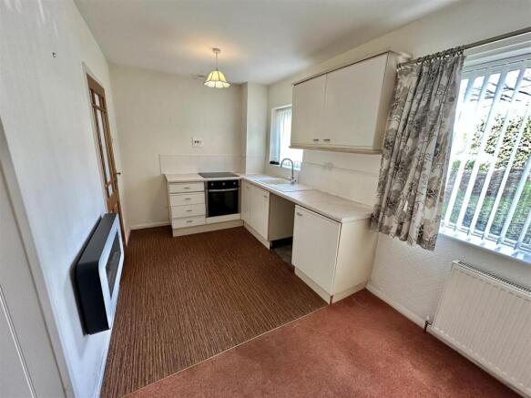 Bramleys Estate Agents - Water Royd Crescent - Mir