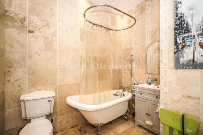 Bathroom1