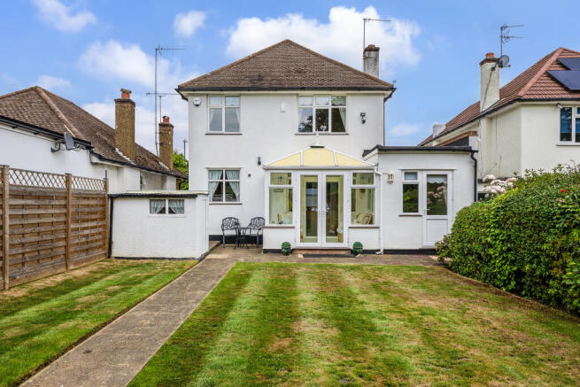 Berry Hill, Stanmore, HA7 photo 4