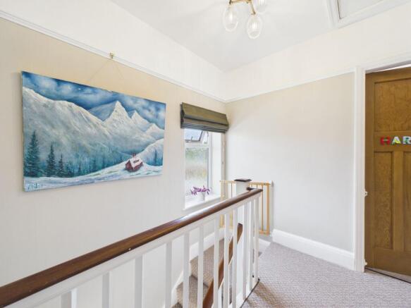 3 bed Semi-Detached for sale Image 12