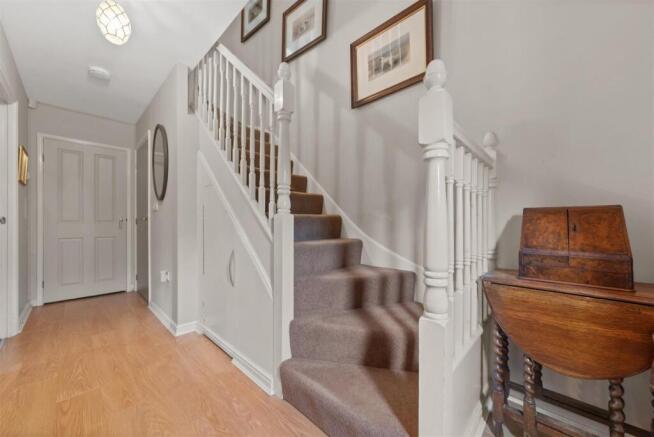 3 Childsbridge Farm Place 27.jpg