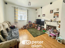 16a, Waunrhydd Road, Porth CF39 8EW