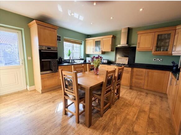 Dining Kitchen