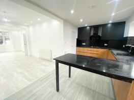82, Windmill Lane, Waltham Cross EN8 9AB