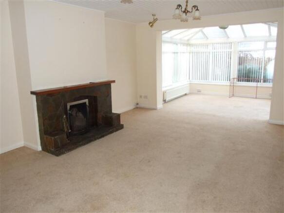 Lounge / Sun Room