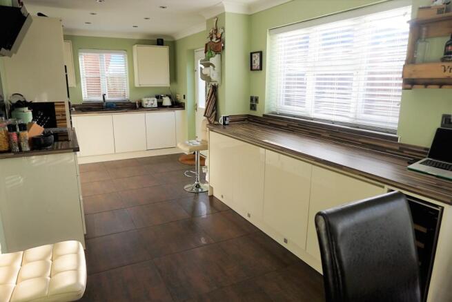Kitchen / Diner