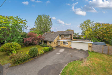Stone Hatch, Alfold, GU6