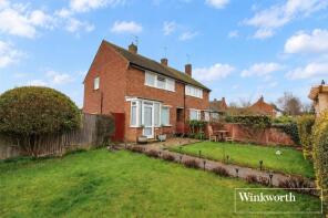 42, Morpeth Avenue, Borehamwood WD6 4BN