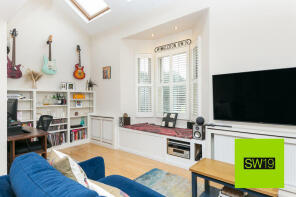 Flat B (first Floor), 49, Gap Road, Wimbledon, London SW19 8JE
