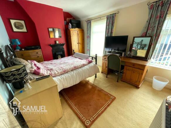 Bedroom 1A.JPG