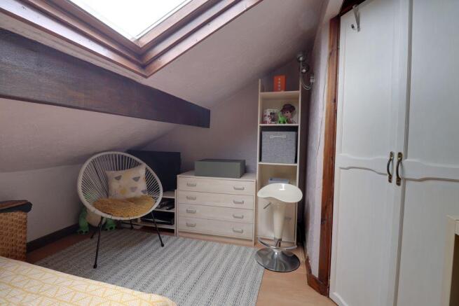 Bedroom 2 (Double)