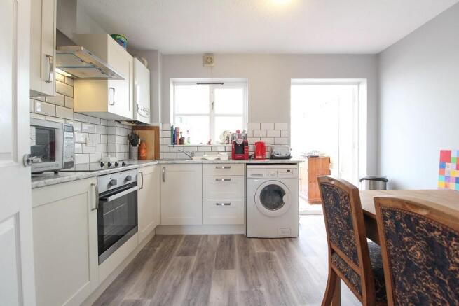 Kitchen&DiningRoom1