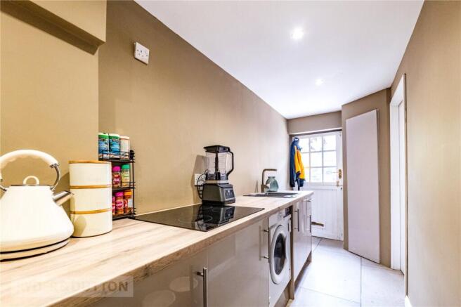 2 bed Terraced for sale Image 3