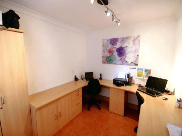 Photo 13