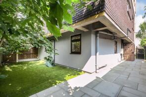 1, Seacourt Road, London SE2 9UW
