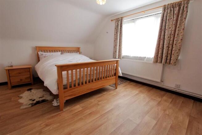 Bed 1.JPG